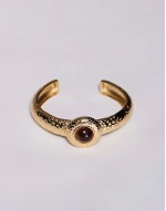 cuff bracelet with amber stone in 18k gold plated