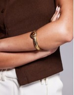 cuff bracelet with amber stone in 18k gold plated