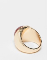 unisex gold ring with red stone
