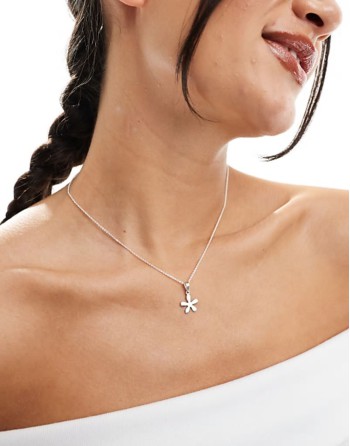 daisy necklace in sterling silver