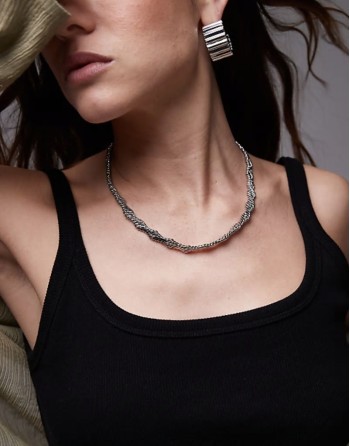 twisted chain necklace in silver