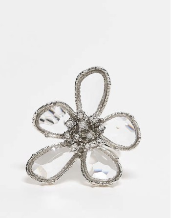 ring with crystal floral detail in silver tone